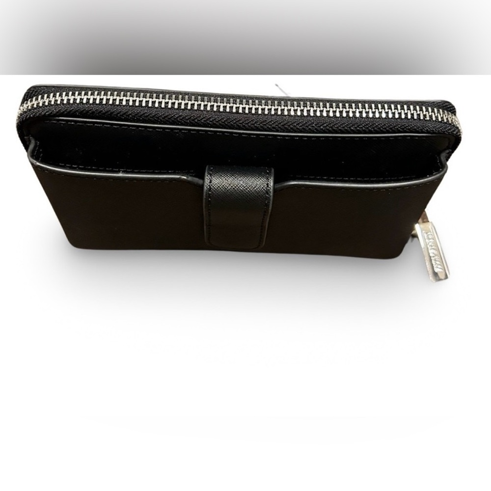 Michael Kors Wallet Clutch - Picture 3 of 4